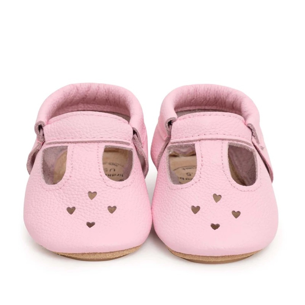 Bird rock baby shoes size 4